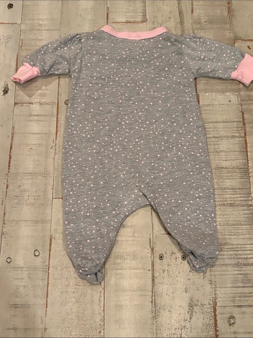 Carter’s 6 Piece Newborn Embroidery & Appliqué Baby Girl Bundle